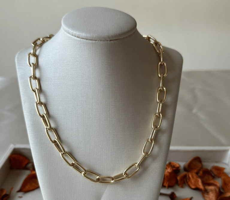 Colar Dourado Elos