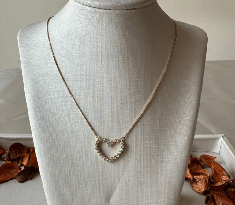 Cordão Dourado Zirconia Coração P