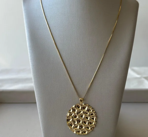Colar Chapa Martelada - Banho de Ouro - Tamanho 40 cm