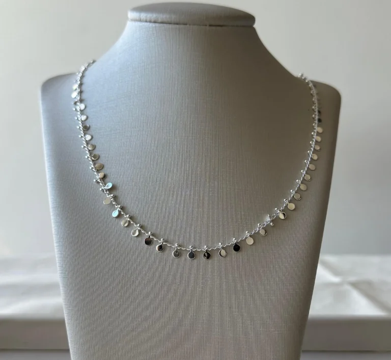 chocker medalinhas prata