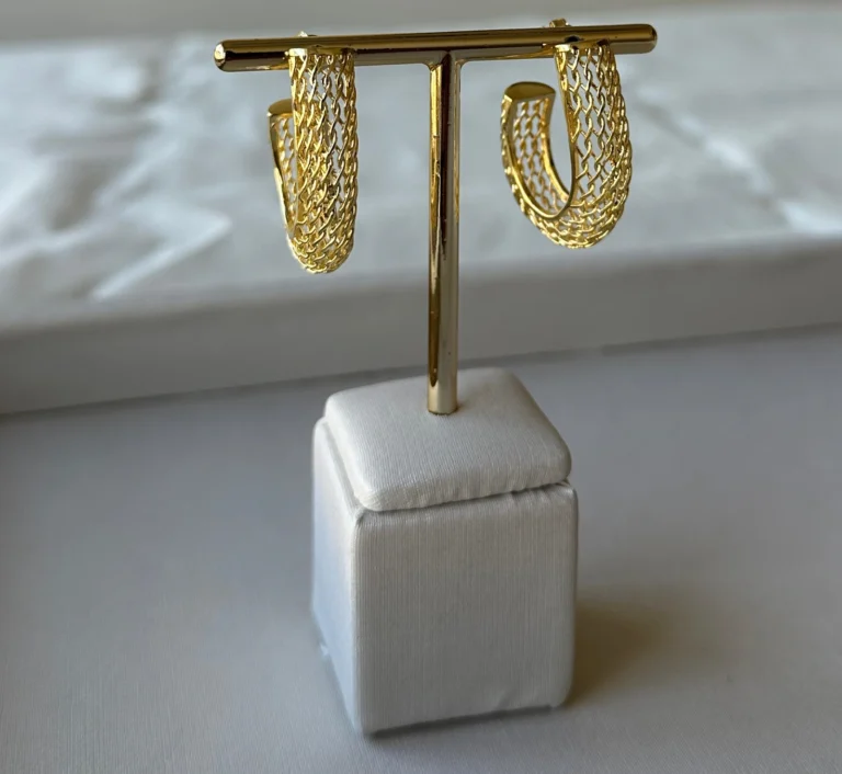 Brinco Rendas Dourado